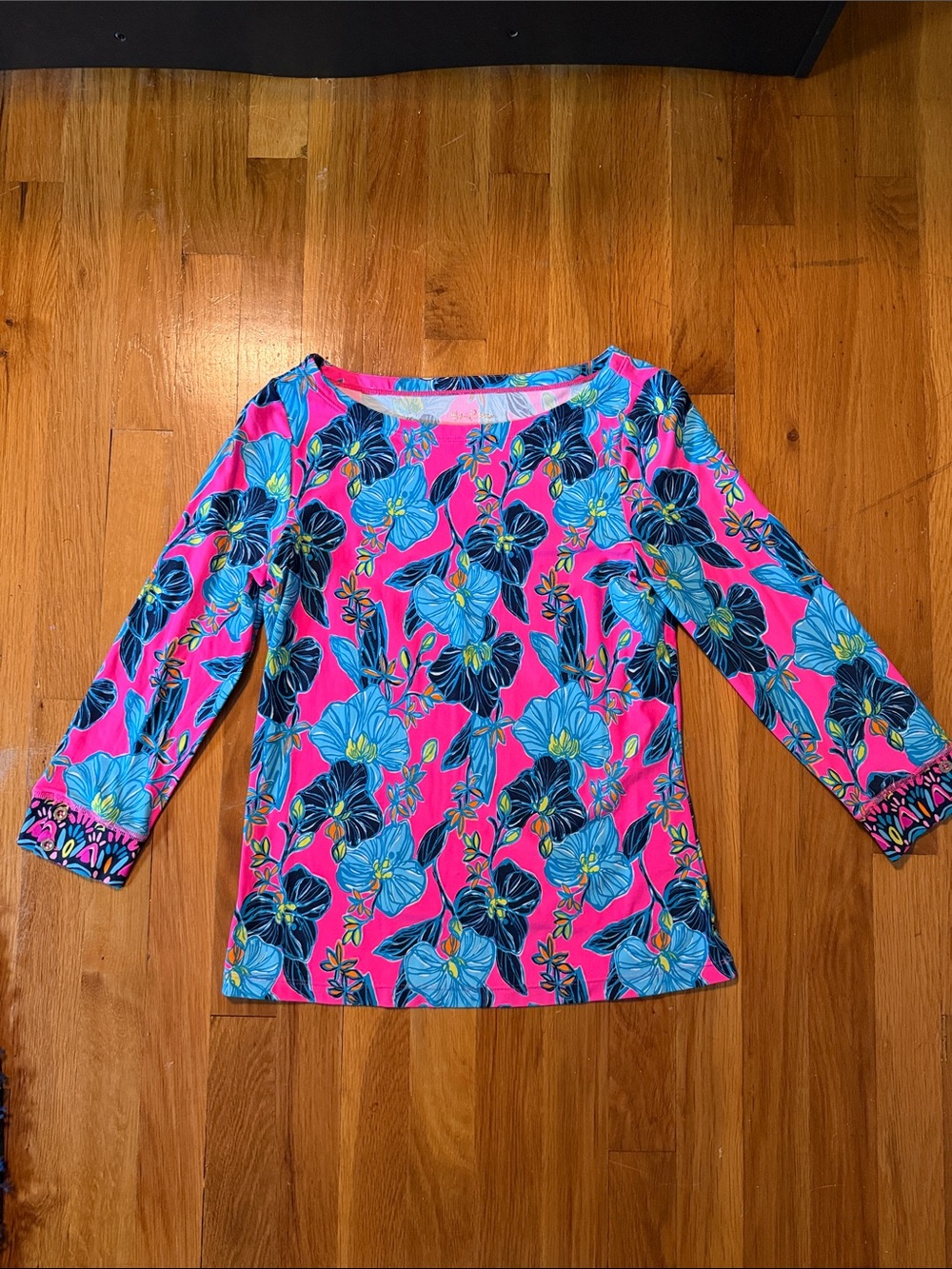 Like New Lilly Pulitzer Bright Pink Floral Boatneck Top